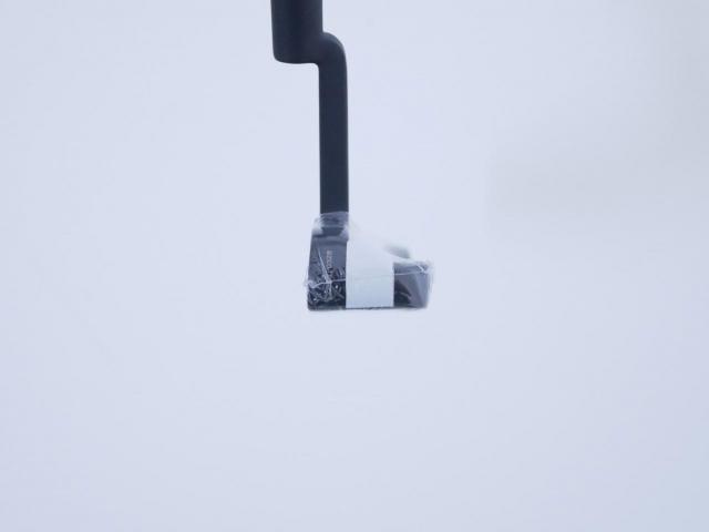 Putter : All : **ของใหม่ ยังไม่แกะพลาสติก** พัตเตอร์ Odyssey White Hot VERSA ONE (ออกปี 2023) ก้าน Stroke LAB 70 ยาว 33 นิ้ว
