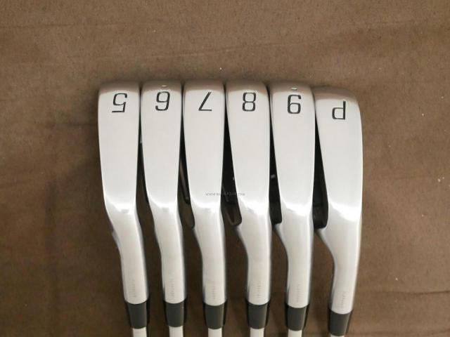Iron set : Bridgestone : ชุดเหล็ก Bridgestone Tour B 201CB Forged (รุ่นปี 2021 นุ่ม แน่น คม) มีเหล็ก 5-Pw (6 ชิ้น) ก้านเหล็ก NS Pro 950 NEO Flex SR
