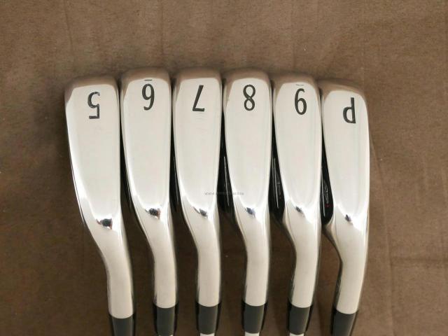 Iron set : Titleist : ชุดเหล็ก Titleist AP1 716 (ออกปี 2016) มีเหล็ก 5-Pw (6 ชิ้น) ก้านเหล็ก NS Pro 950 Flex S