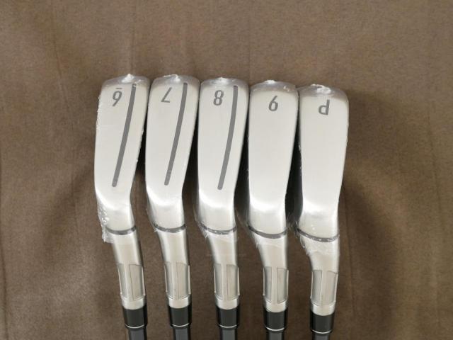 Iron set : Taylormade : **ของใหม่ ยังไม่แกะพลาสติก** ชุดเหล็ก Taylormade Stealth (ออกปี 2022 Japan Spec.) มีเหล็ก 6-Pw (5 ชิ้น) ก้านกราไฟต์ Mitsubishi Tensei TM60 Flex S