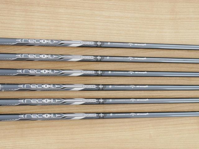 Iron set : Callaway : ชุดเหล็ก Callaway APEX Ai300 Forged (รุ่นล่าสุด ออกปี 2024) มีเหล็ก 5-Pw (6 ชิ้น) ก้านกราไฟต์ UST Mamiya RECOIL DART 6 Flex R