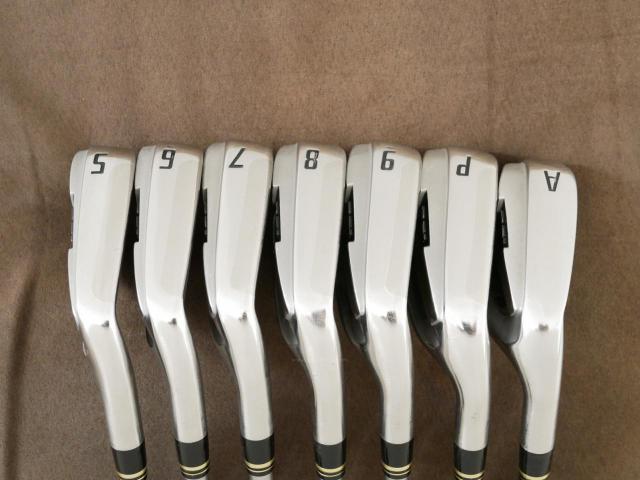 Iron set : Other Brand : ชุดเหล็ก Ryoma DSI (ตีง่ายมาก ไกลมากๆ หายากสุดๆ) มีเหล็ก 5-Pw,Aw (7 ชิ้น เหล็ก 5 ระยะเท่าเหล็ก 4 รุ่นอื่น) ก้านกราไฟต์ Tour AD Flex SR