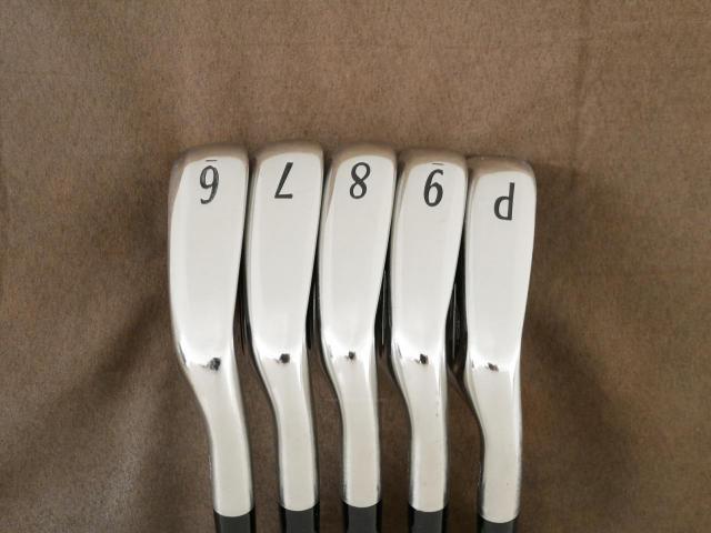 Iron set : Titleist : ชุดเหล็ก Titleist AP1 716 (ออกปี 2016) มีเหล็ก 6-Pw (5 ชิ้น) ก้านกราไฟต์ Fujikura MCI 60 Flex S