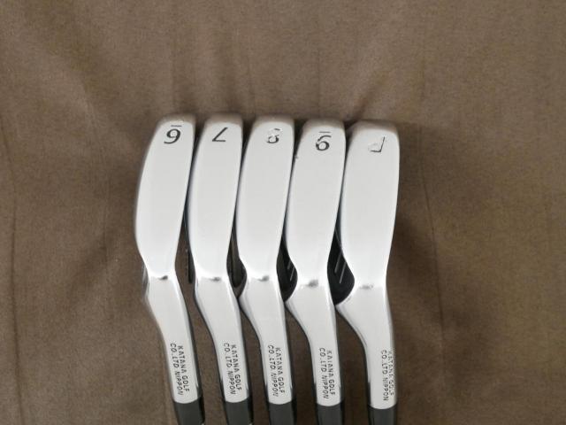 Iron set : Katana : ชุดเหล็ก Katana Voltio IV Model C Forged (ออกปี 2016) มีเหล็ก 6-Pw (5 ชิ้น) ก้านกราไฟต์ Fujikura Speeder 550 Flex R