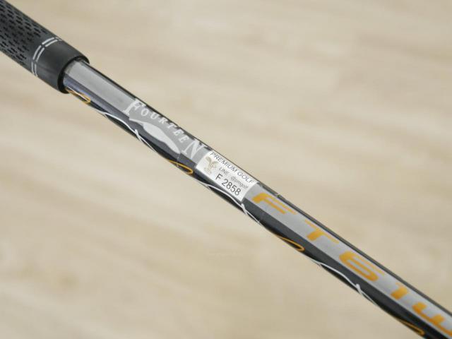 Wedge : Fourteen : Wedge Fourteen D-036 Forged Loft 61 ก้านกราไฟต์ Wedge Flex