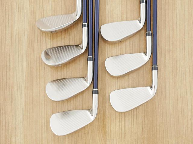 Iron set : Daiwa : **มีตำหนิ** ชุดเหล็ก Daiwa GIII (รุ่นท๊อปสุด หน้าเด้งสุดๆ ใบใหญ่ ตีไกล) มีเหล็ก 5-Pw,Aw (7 ชิ้น) ก้านกราไฟต์ Flex SR