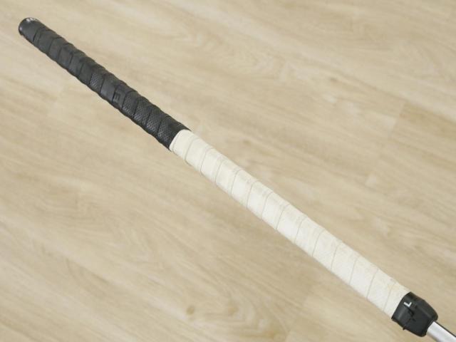 Putter : All : พัตเตอร์ Odyssey ARM LOCK V-Line (หายาก) ยาว 40 นิ้ว