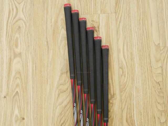 Iron set : Yonex : ชุดเหล็ก Yonex E-Zone GT (ออกปี 2021 ตีง่าย ระยะดีมากๆ) มีเหล็ก 5-Pw (6 ชิ้น) ก้านกราไฟต์ Flex R