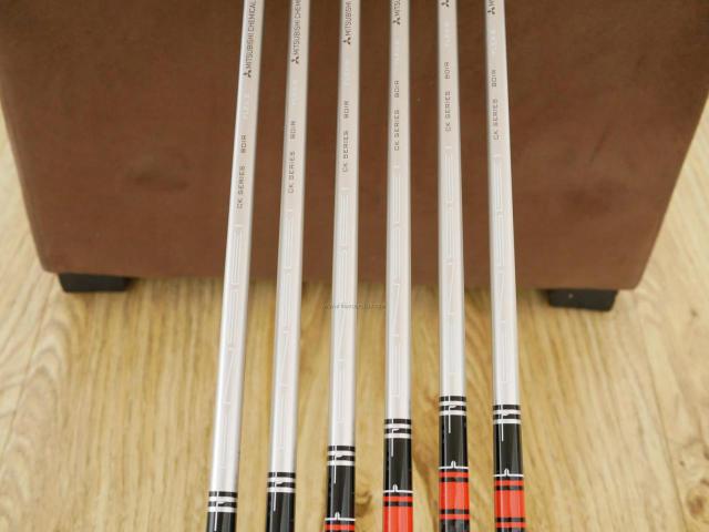 Iron set : Taylormade : ชุดเหล็ก Taylormade M5 (ออกปี 2019 Japan Spec) มีเหล็ก 5-Pw (6 ชิ้น) ก้านกราไฟต์ Mitsubishi TENSEI 80IR Flex S