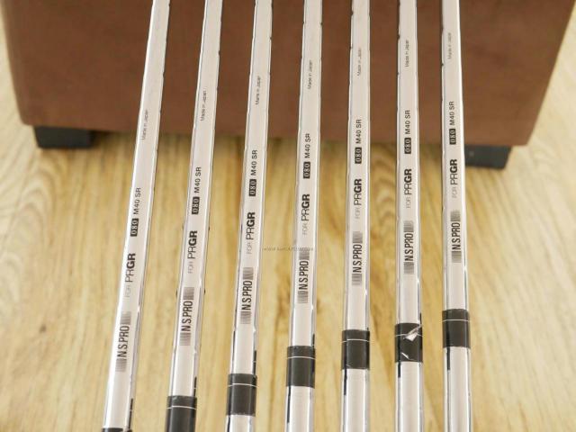 Iron set : PRGR : ชุดเหล็ก PRGR Egg PF Forged (รุ่นปี 2019 ตีง่ายและไกลมากๆ โกงสุดๆ) มีเหล็ก 6-Pw,Aw,As (7 ชิ้น) ก้านเหล็ก NS Pro 80 Flex SR