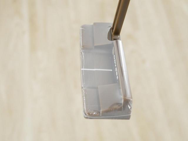 Putter : All : **ของใหม่ ยังไม่แกะพลาสติก** พัตเตอร์ Odyssey GIRAFFE-BEAM DW (รุ่นล่าสุด ออกปี 2024 หายาก) ก้าน Stroke LAB SL 90 ยาว 34 นิ้ว