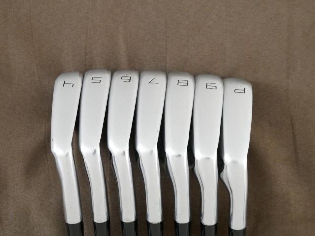 Iron set : Taylormade : ชุดเหล็ก Taylormade P770 Forged (ปี 2018 นุ่ม แน่น) มีเหล็ก 4-Pw (7 ชิ้น) ก้านเหล็ก NS Pro Modus 115 Flex S