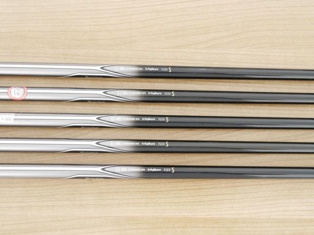 Iron set : Taylormade : ชุดเหล็ก Taylormade Gloire Forged (รุ่นท๊อปสุด Japan Spec.) มีเหล็ก 6-Pw (5 ชิ้น) ก้านกราไฟต์ Flex S
