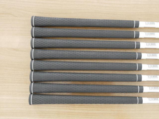 Iron set : Other Brand : ชุดเหล็ก Ryoma DSI (ตีง่ายมาก ไกลมากๆ หายากสุดๆ) มีเหล็ก 5-Pw,Aw,Sw (8 ชิ้น เหล็ก 5 ระยะเท่าเหล็ก 4 รุ่นอื่น) ก้านกราไฟต์ Tour AD Flex SR