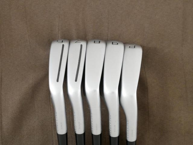 Iron set : Taylormade : ชุดเหล็ก Taylormade P790 (ตัวท้อปสุด ปี 2023 Japan Spec.) มีเหล็ก 6-Pw (5 ชิ้น) ก้านกราไฟต์ Graphite Design RAUNE i75 Flex S