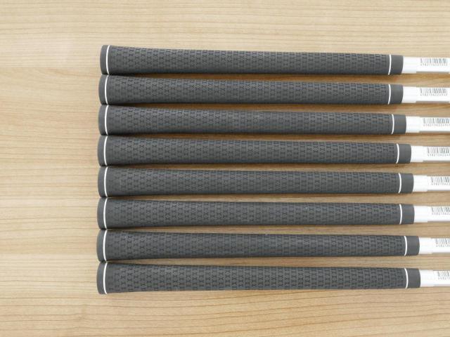 Iron set : Other Brand : ชุดเหล็ก Ryoma DSI (ตีง่ายมาก ไกลมากๆ หายากสุดๆ) มีเหล็ก 5-Pw,Aw,Sw (8 ชิ้น เหล็ก 5 ระยะเท่าเหล็ก 4 รุ่นอื่น) ก้านกราไฟต์ Tour AD Flex SR