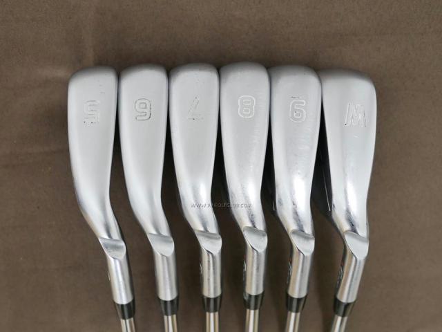 Iron set : Other Brand : ชุดเหล็ก Ping G700 (ปี 2019 Japan Spec. ใบใหญ่ ง่ายที่สุด ไกลที่สุดของ Ping) มีเหล็ก 5-Pw (6 ชิ้น) ก้านเหล็ก Dynamic Gold Tour Issue S200