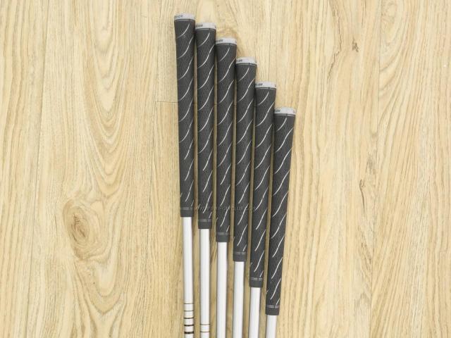 Iron set : Callaway : ชุดเหล็ก Callaway Collection (ตีง่าย ไกล) มีเหล็ก 5-Pw (6 ชิ้น) ก้านกราไฟต์ Flex S