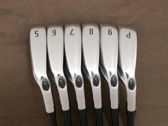 Iron set : Callaway : ชุดเหล็ก Callaway Collection (ตีง่าย ไกล) มีเหล็ก 5-Pw (6 ชิ้น) ก้านกราไฟต์ Flex S