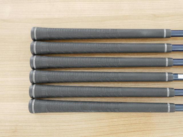 Iron set : Honma : **ก้าน 3 ดาว** ชุดเหล็ก Honma Tour World TW727P (Forged) มีเหล็ก 5-10 (6 ชิ้น) ก้านกราไฟต์ ARMRQ 8 (54) Flex R (3 ดาว)