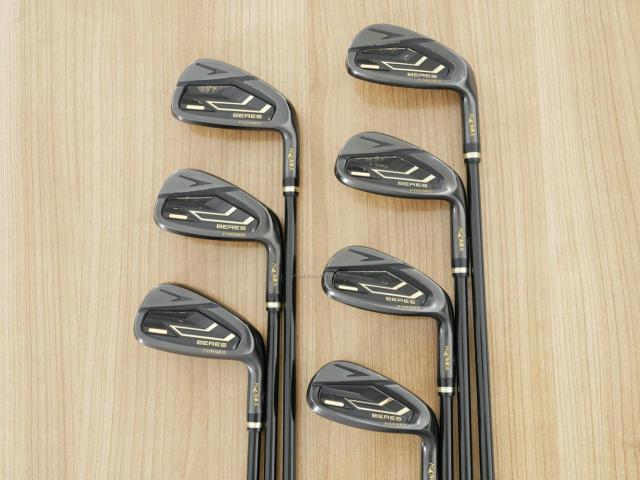 Iron set : Honma : ชุดเหล็ก Honma Beres 09 Forged Black (รุ่นล่าสุด ออกปี 2024 สวยมากๆ) มีเหล็ก 7-11,Aw,Sw (7 ชิ้น เทียบเท่า 6-Pw,Aw,Sw) ก้าน ARMRQ FX Flex R