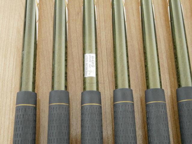 Iron set : Honma : ชุดเหล็ก Honma Beres IS-06 Forged (ปี 2019) มีเหล็ก 6-11,Aw,Sw (8 ชิ้น เทียบเท่า 5-Pw,Aw,Sw) ก้าน ARMRQ X (47) Flex R (2 ดาว)