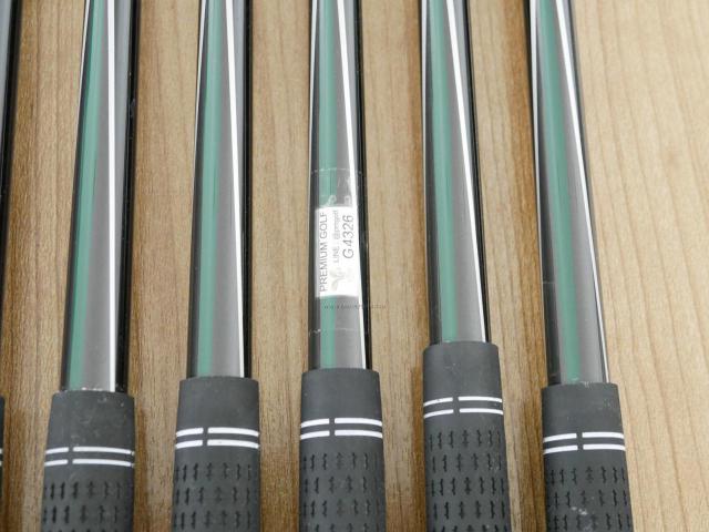 Iron set : Callaway : ชุดเหล็ก Callaway Legacy V (Forged) มีเหล็ก 4-Pw (7 ชิ้น) ก้านกราไฟต์ Flex R