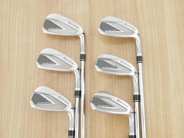 Iron set : Taylormade : ชุดเหล็ก Taylormade Stealth (ออกปี 2022 Japan Spec.) มีเหล็ก 6-Pw,Aw (6 ชิ้น) ก้านเหล็ก KBS Max MT 85 Flex S