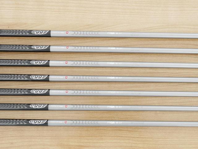 Iron set : PRGR : ชุดเหล็กกระเทย PRGR Egg PC (รุ่นปี 2019 ตีง่ายและไกลมากๆ โกงสุดๆ) มีเหล็ก 7-Pw,Aw,As,Sw (7 ชิ้น) ก้านกราไฟต์ M-37 Flex R