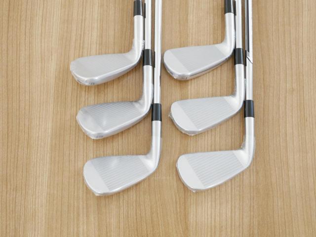Iron set : Taylormade : **ของใหม่ ยังไม่แกะพลาสติก** ชุดเหล็ก Taylormade P790 (ตัวท้อปสุด ล่าสุด ออกปี 2025 Japan Spec.) มีเหล็ก 5-Pw (6 ชิ้น) ก้านเหล็ก NS Pro 950 NEO Flex S