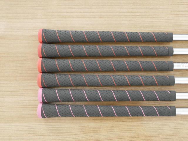 Iron set : Taylormade : ชุดเหล็ก Taylormade Stealth (ออกปี 2022 Japan Spec.) มีเหล็ก 6-Pw,Aw (6 ชิ้น) ก้านเหล็ก KBS Max MT 85 Flex S