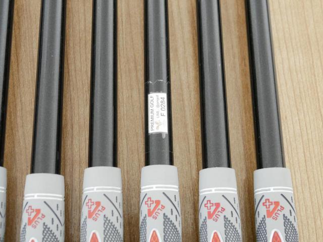 Iron set : Titleist : ชุดเหล็ก Titleist T200 Forged (ออกปี 2023 Japan Spec) มีเหล็ก 5-Pw (6 ชิ้น) ก้านกราไฟต์ Graphite Design RAUNE i90 Flex S