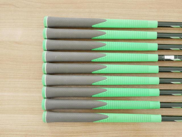 Iron set : Honma : **ก้าน 3 ดาว** ชุดเหล็ก Honma Beres IS-03 (หน้าเด้ง Forged) มีเหล็ก 5-11,Aw,Sw (9 ชิ้น เทียบเท่า 4-Pw,Aw,Sw) ก้าน ARMRQ 8 (45) Flex R (3 ดาว)