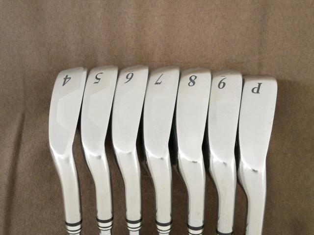 Iron set : XXIO : ชุดเหล็ก XXIO 7 (ตีง่ายมาก ไกล) มีเหล็ก 4-Pw (7 ชิ้น) ก้านเหล็ก NS Pro 920 Flex R