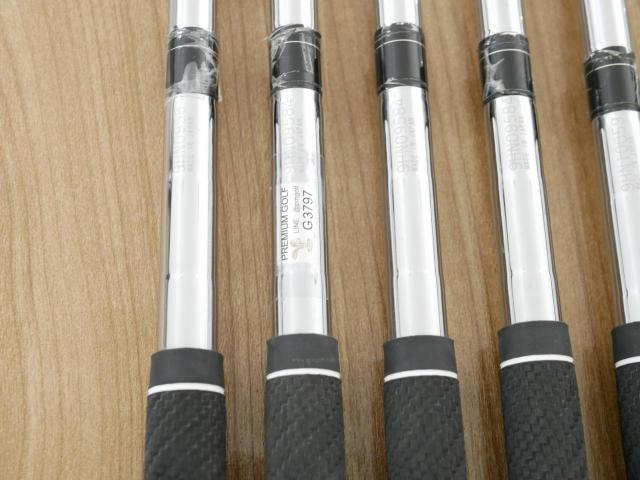 Iron set : PRGR : ชุดเหล็กกระเทย PRGR NEW Egg Forged (รุ่นปี 2020 ตีง่ายและไกลมากๆ เด้งสุดๆ COR 0.82) มีเหล็ก 7-Pw,Aw,As (6 ชิ้น) ก้านเหล็ก NS Pro 080 Flex SR (M40)