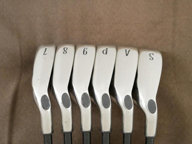 Lady club : All : ชุดเหล็ก Callaway ERC Fusion มีเหล็ก 7-Pw,Aw,Sw (6 ชิ้น) ก้านกราไฟต์ Flex L