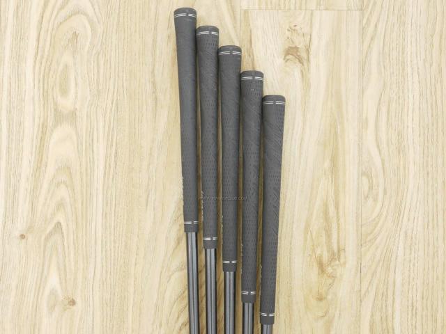 Iron set : Mizuno : ชุดเหล็ก Mizuno Intage Titanium (รุ่นท๊อป ใบใหญ่ ตีไกลมาก) มีเหล็ก 5-9 (5 ชิ้น) ก้านกราไฟต์ Flex R