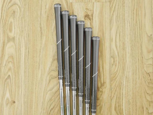Iron set : Honma : **ของใหม่ ยังไม่แกพลาสติก** ชุดเหล็ก Honma Tour World TR20P (ออกปี 2020) มีเหล็ก 6-11 (6 ชิ้น) ก้านเหล็ก NS Pro 950 NEO Flex R