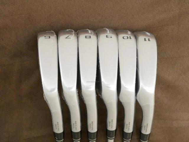 Iron set : Honma : **ของใหม่ ยังไม่แกพลาสติก** ชุดเหล็ก Honma Tour World TR20P (ออกปี 2020) มีเหล็ก 6-11 (6 ชิ้น) ก้านเหล็ก NS Pro 950 NEO Flex R