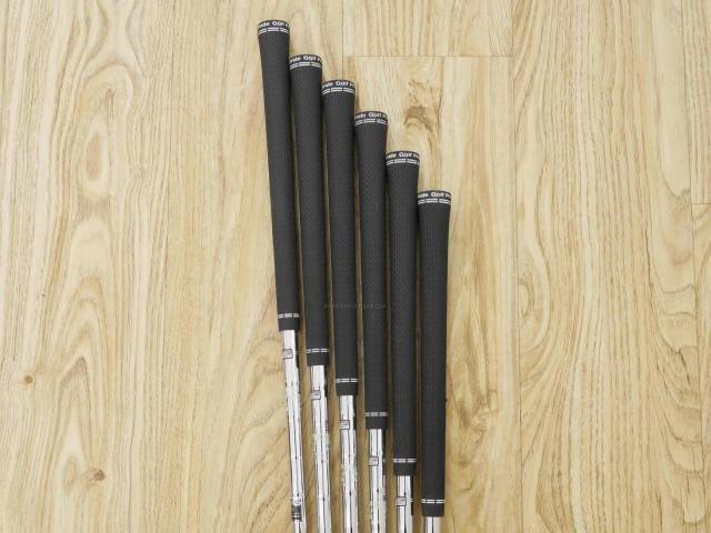 Iron set : Ping : ชุดเหล็ก Ping G700 (ปี 2019 Japan Spec. ใบใหญ่ ง่ายที่สุด ไกลที่สุดของ Ping) มีเหล็ก 6-Pw,Aw (6 ชิ้น) ก้านเหล็ก NS Pro 950 Flex R