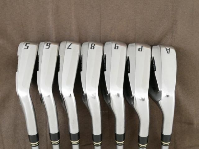 Iron set : Other Brand : ชุดเหล็ก Ryoma DSI (ตีง่ายมาก ไกลมากๆ หายากสุดๆ) มีเหล็ก 5-Pw,Aw (7 ชิ้น เหล็ก 5 ระยะเท่าเหล็ก 4 รุ่นอื่น) ก้านกราไฟต์ Tour AD Flex SR