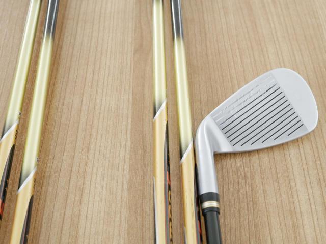 Iron set : Honma : ชุดเหล็ก Honma Beres IS-02 (หน้าเด้ง Forged) มีเหล็ก 7-11 (5 ชิ้น เทียบเท่า 6-Pw) ก้าน ARMRQ 6 (49) Flex R (2 ดาว)