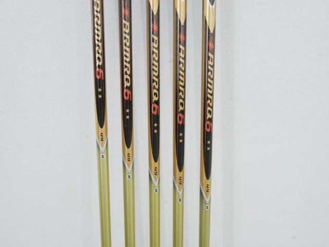 Iron set : Honma : ชุดเหล็ก Honma Beres IS-02 (หน้าเด้ง Forged) มีเหล็ก 7-11 (5 ชิ้น เทียบเท่า 6-Pw) ก้าน ARMRQ 6 (49) Flex R (2 ดาว)
