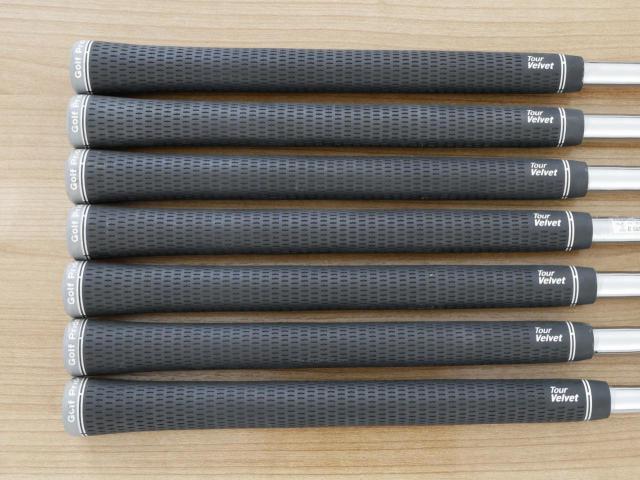Iron set : Taylormade : ชุดเหล็ก Taylormade Burner มีเหล็ก 5-Pw,Sw (7 ชิ้น) ก้านเหล็ก Flex S