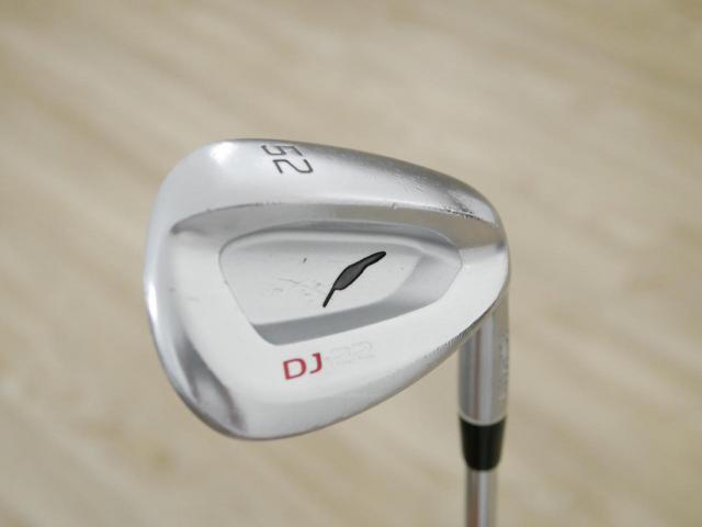 Wedge : Fourteen : Wedge Fourteen DJ-22 Forged (ปี 2016) Loft 52 ก้านเหล็ก Dynamic Gold Wedge Flex