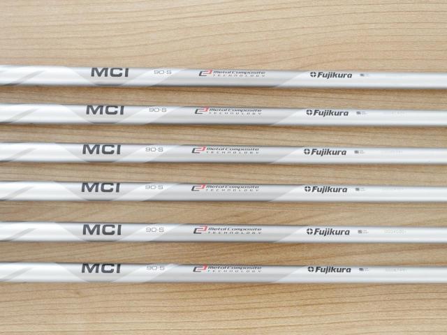 Iron set : Taylormade : ชุดเหล็ก Taylormade P770 Forged (ปี 2021 นุ่ม แน่น) มีเหล็ก 5-Pw (6 ชิ้น) ก้านกราไฟต์ Fujikura MCI 90 Flex S