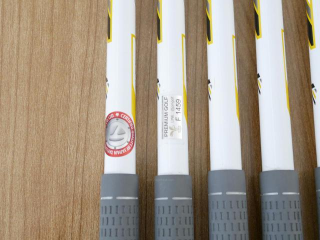 Lady club : All : ชุดเหล็ก Taylormade RocketBladez มีเหล็ก 7-Pw,Sw (5 ชิ้น) ก้านกราไฟต์ Flex L
