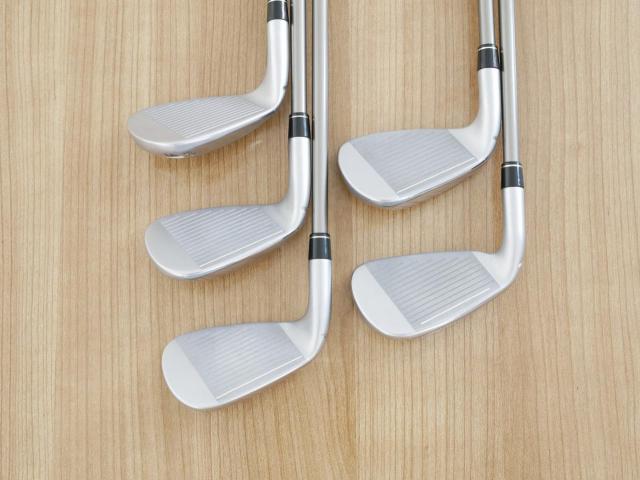 Lady club : All : ชุดเหล็ก Taylormade RocketBladez มีเหล็ก 7-Pw,Sw (5 ชิ้น) ก้านกราไฟต์ Flex L