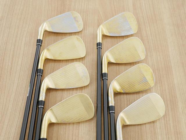 Iron set : PRGR : ชุดเหล็ก PRGR H/S 701 (หน้า Maraging เด้ง ไกล) มีเหล็ก 5-Pw,Aw,Sw (8 ชิ้น) ก้าน M-37 Flex R