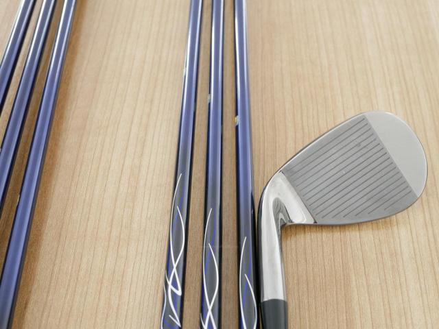 Iron set : Maruman : ชุดเหล็ก Maruman Majesty Royal SP (รุ่นท๊อปสุด ตีง่าย เด้ง ไกลมากๆ) มีเหล็ก 6-10,Pw,Aw (7 ชิ้น ระยะเทียบเท่า 5-Pw,Aw) ก้านกราไฟต์ Flex R